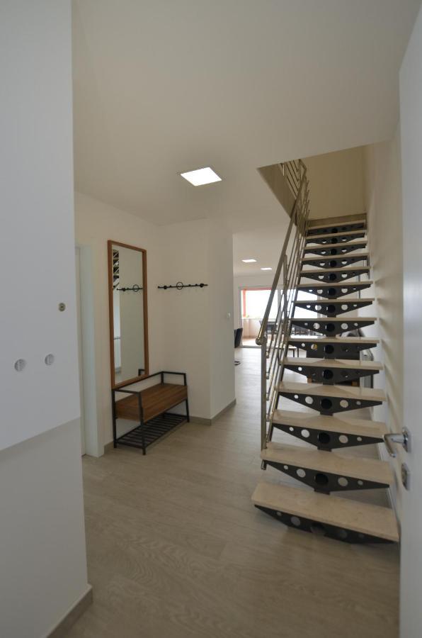 Villa Sofia มาร์ตินชิซา ภายนอก รูปภาพ